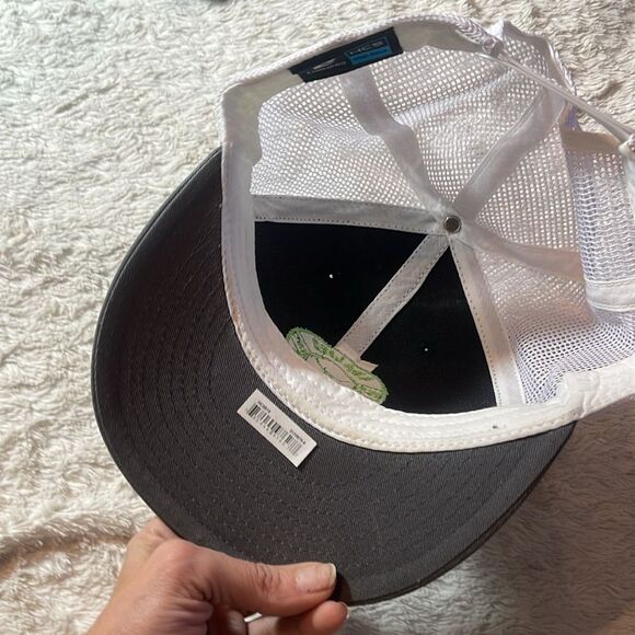 NEW goalies Inc. hat - Picture 4 of 5